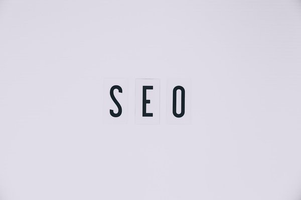 Consultant seo sens : expert en référencement google sur mesure